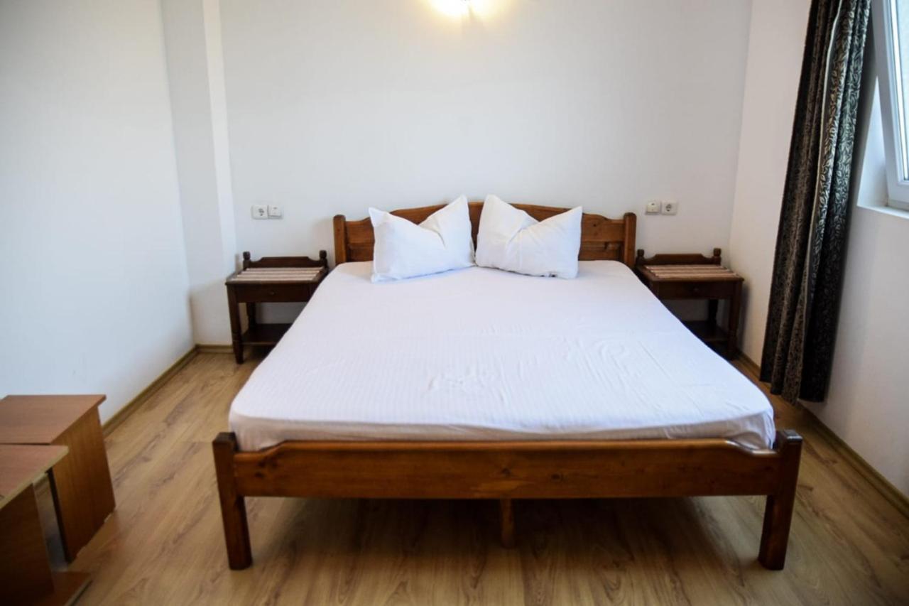 Vila Cata Costinesti Hotel Bagian luar foto